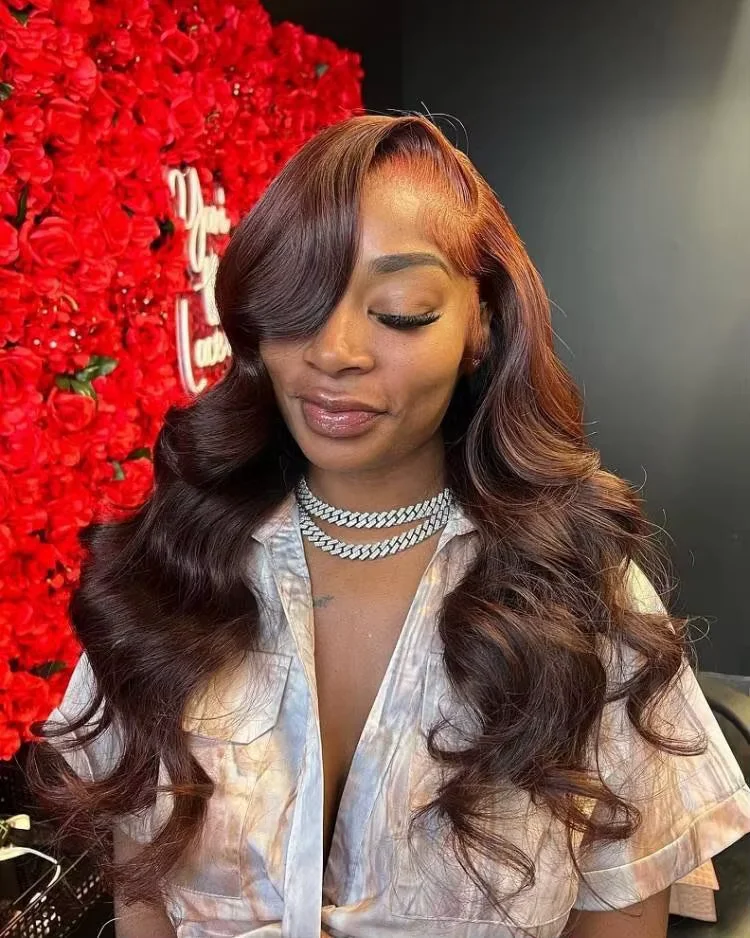 Kleberlose 7X5 Lace-Perücke, vorgeschnitten, 220 Dichte, schokoladenbraun, Body Wave, 100% Echthaar, wellig, nass und gewellt, brasilianisches Echthaar mit 13X6 HD Lace Frontal, vorgezupft. – Detail 11