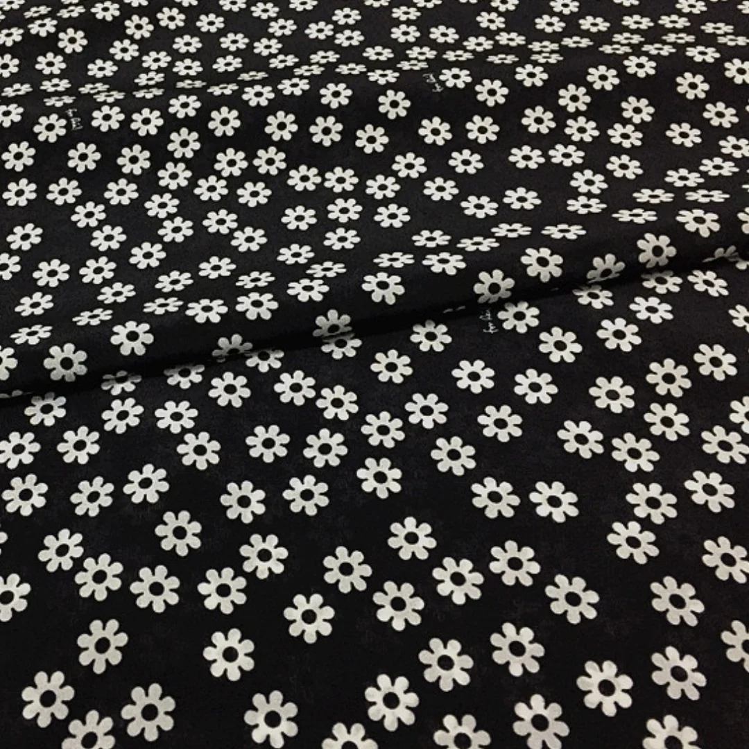 1 meter 100% Mulberry Silk 12 momme Crepe Silk Fabric Black White Floral Printed 138cm 54