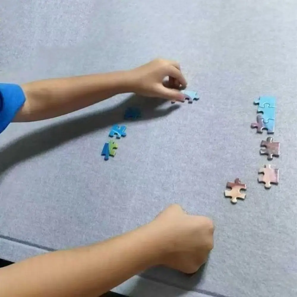 

Practical 2000 Pieces Felt Puzzle Board Thickened Non-Slip Puzzle Saver Pad Large Folding Inclined Puzzle Board Home Use