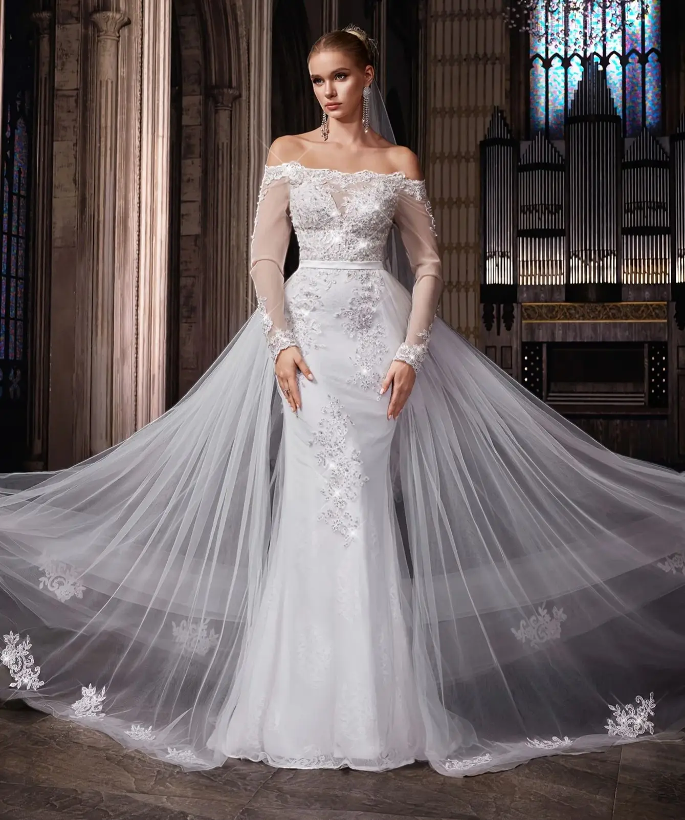 

Luxury Lace Long Wedding Dresses Off the Shoulder Long Sleeves Evening Gowns With Panel Train Beading Appliques Bridal Dress