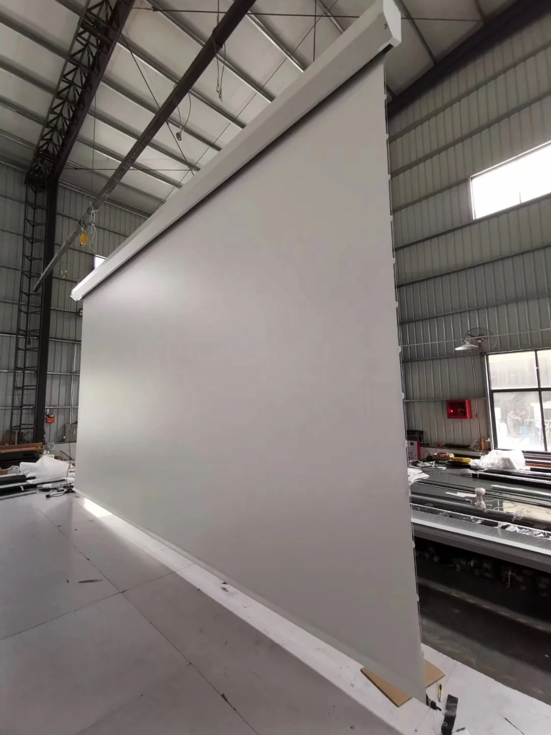300 Inch-600 Inch High Quality Electric Projection Screen Motorized Projector Screen for Big Hall, 3 Years Warranty