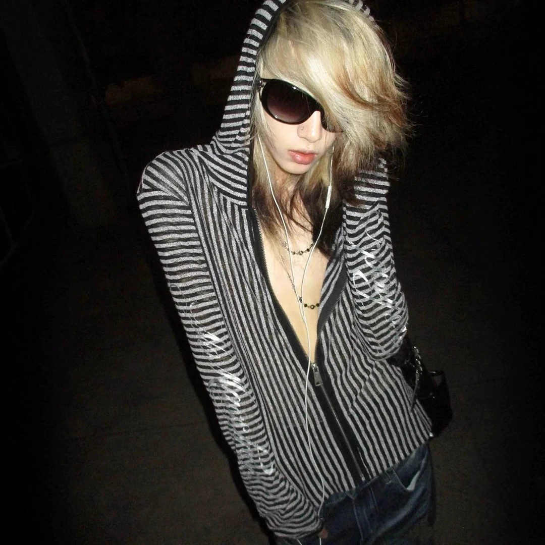 Autumn Women's Cyber Y2K Alt Aesthetic Striped Cursive Graphic Slim Fit Zip Up Hooded Long Sleeve See Through Hoodie