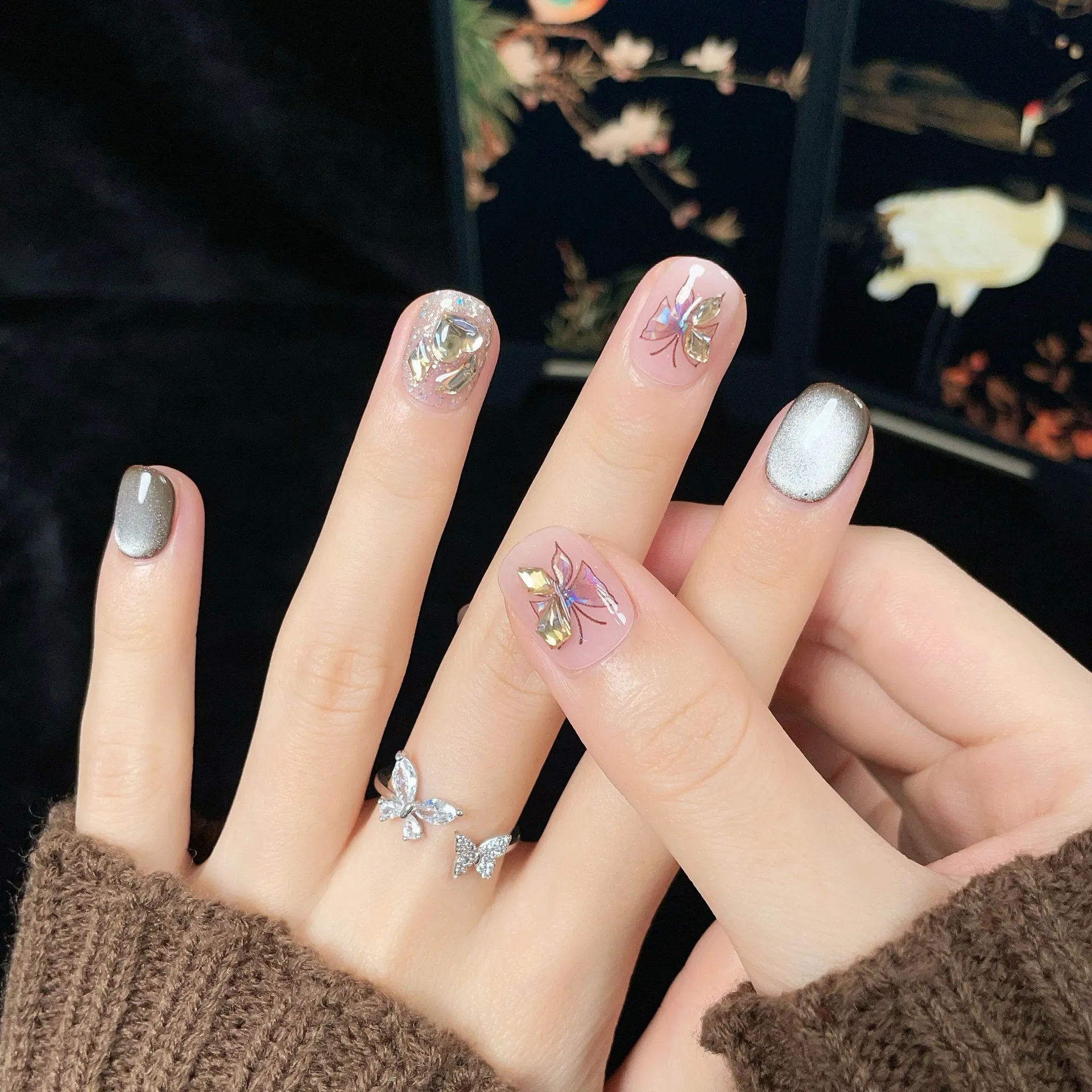 10 pçs borboleta unhas artesanais rosa chamativo olho de gato glitter imprensa no prego curto quadrado redondo cobertura completa dicas de unhas para mulher