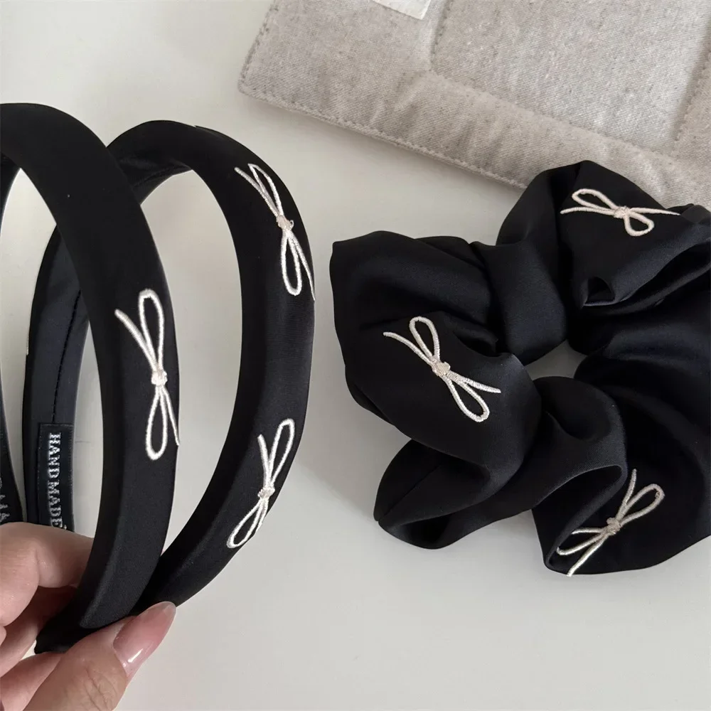 Beige Embroidered Bow Hairband Black Base Versatile Daily Headband High Headband Hair Clip New Headpiece