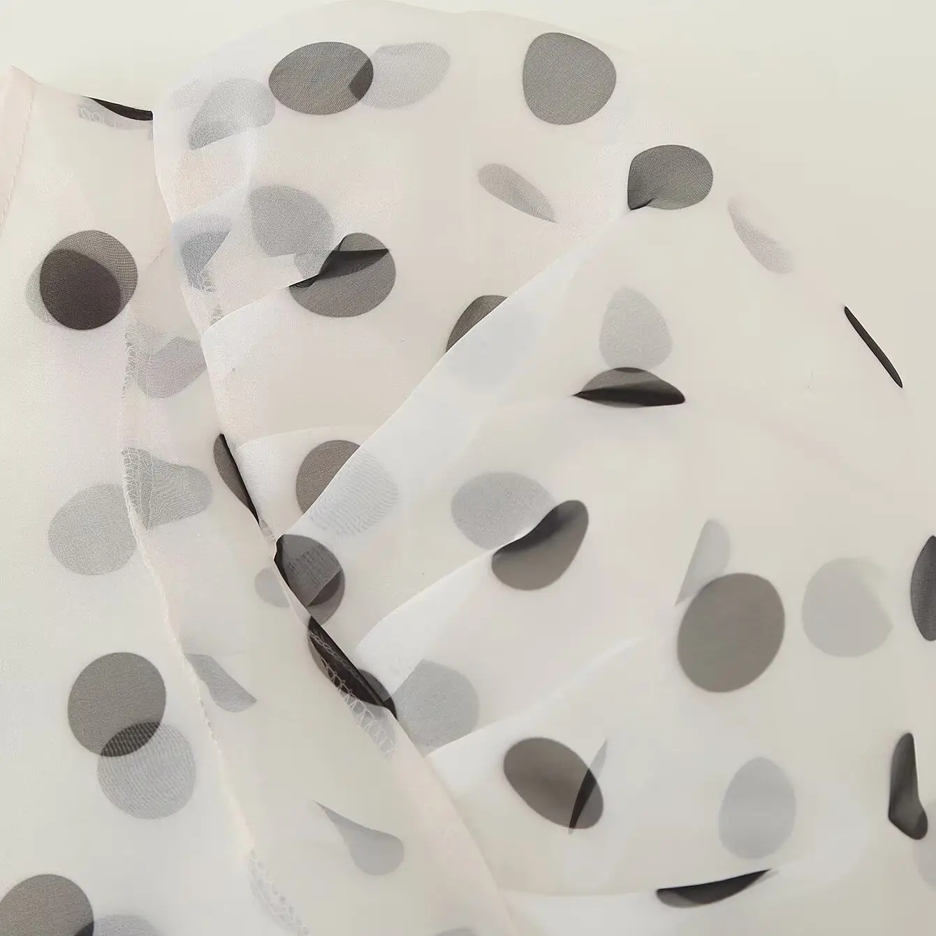 

Spring New Faion Design Polka Dot E Women's irt JNLEAOG Polyester Long Sve round Ne Regular Fit Polyester Fiber