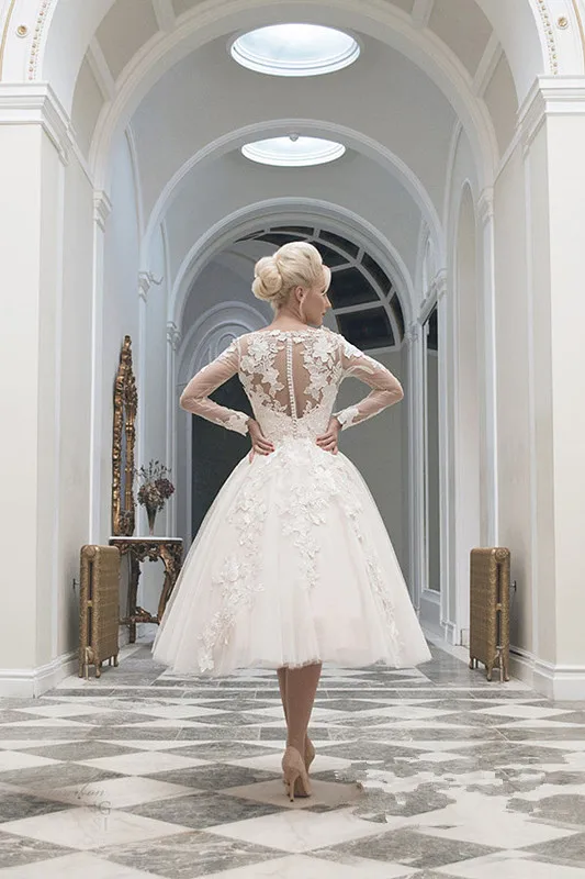 Customized Ball Gown Bateau Appliques Wedding Gowns Long Sleeve Lace Bridal Dresses New Cheap Custom Short Wedding Dresses
