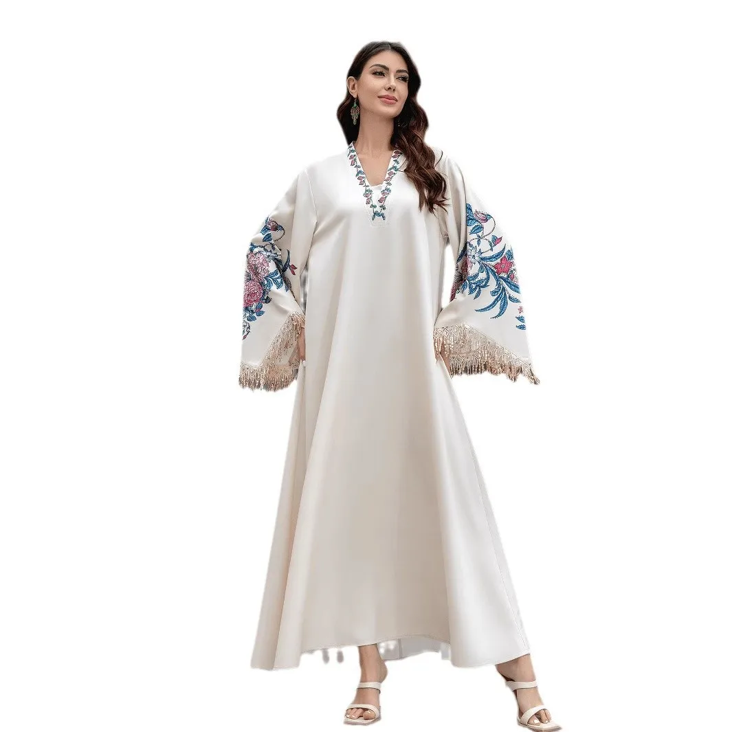 Dresses Women Eid Muslim Party Abaya Jalabiya Embroidery Tassel Islam Vestidos Saudi Arab Long Robe Ramadan Morocco Dubai Kaftan