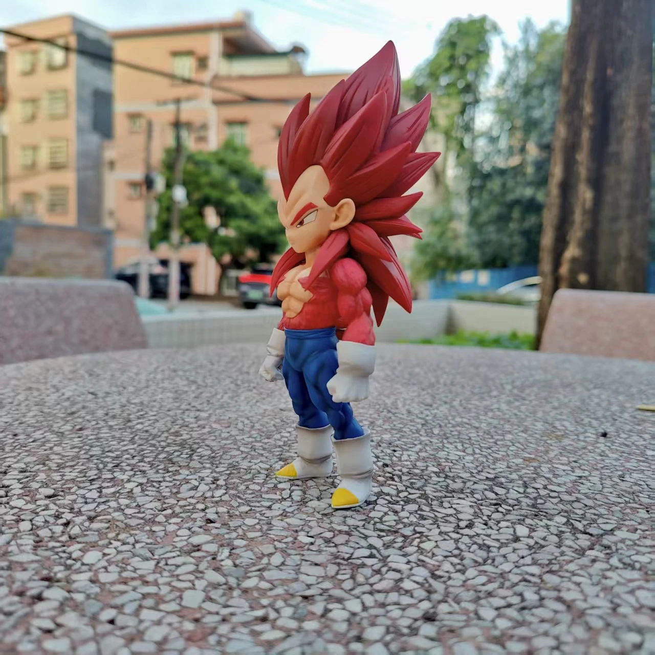 Dragon Ball Super Saiyan Super Four Vegeta versión Q figura de acción coleccionable juguete ornamental hecho a mano para regalo de muñecas circundantes