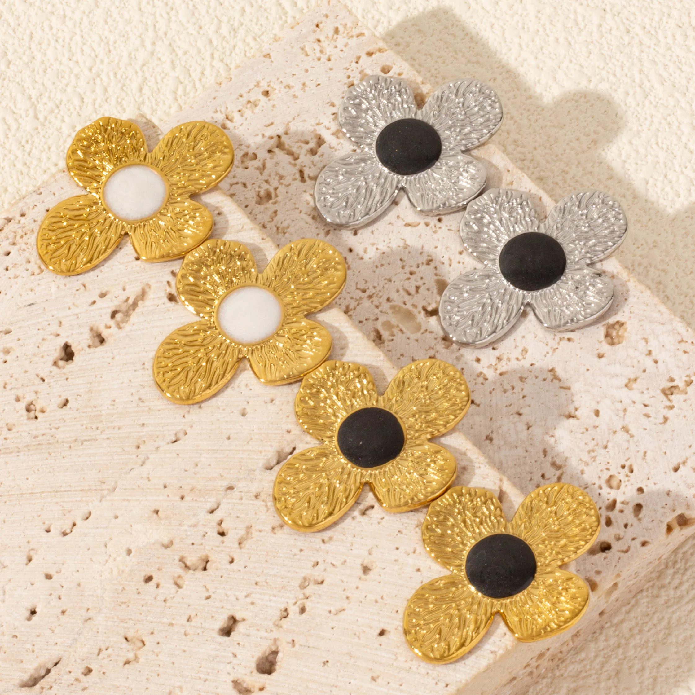 Vintage Bohemian Golden Black Enamel Luxury Stainless Steel Stud Earrings Women Girls Charms Jewelry Gifts Daily Match Non-Fade