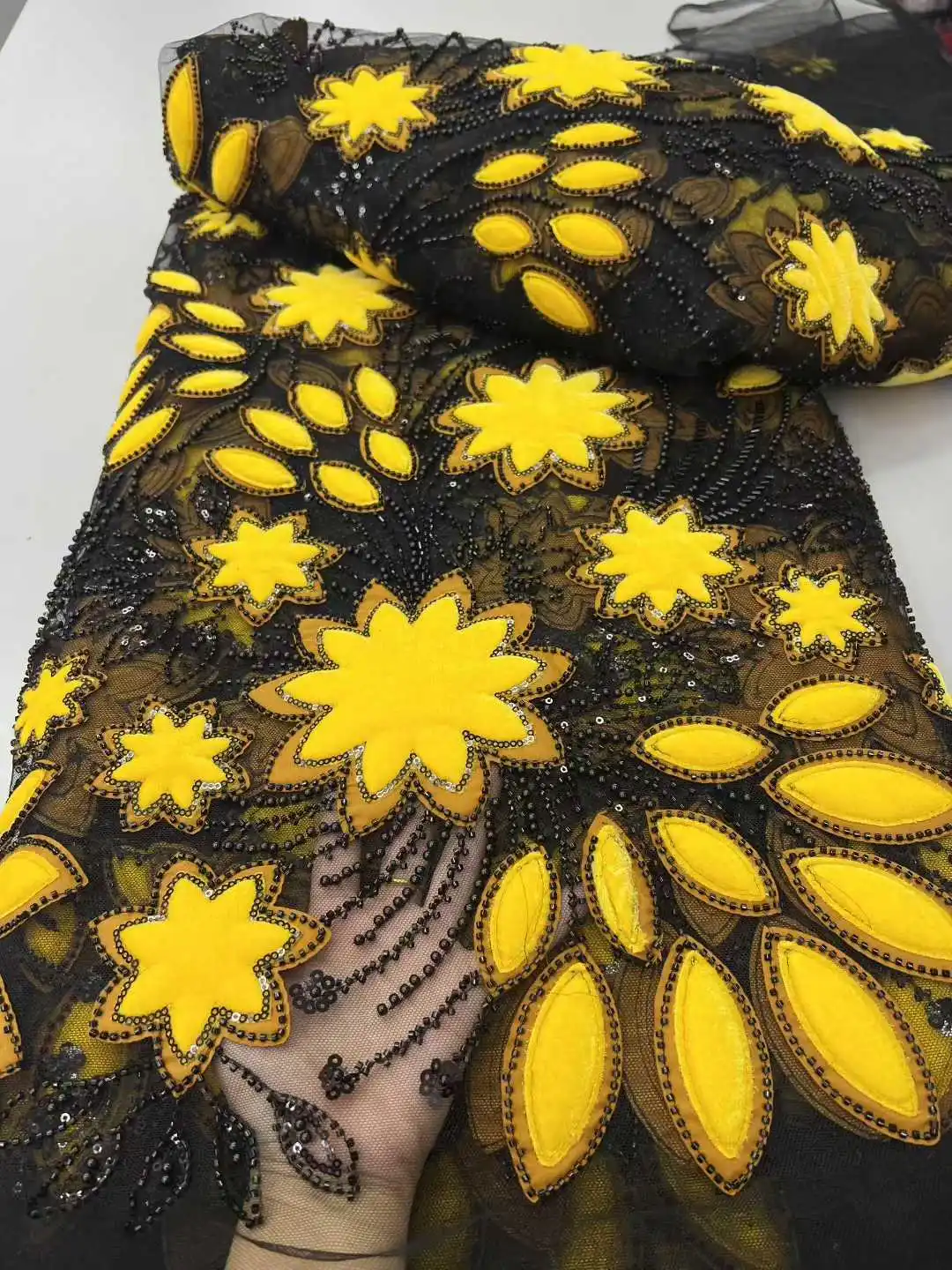 قماش دانتيل أفريقي فاخر لعام 2025 5 ياردات قماش دانتيل مخملي ترتر تول أقمشة دانتيل مطرزة قماش نيجيري لخياطة فستان الزفاف