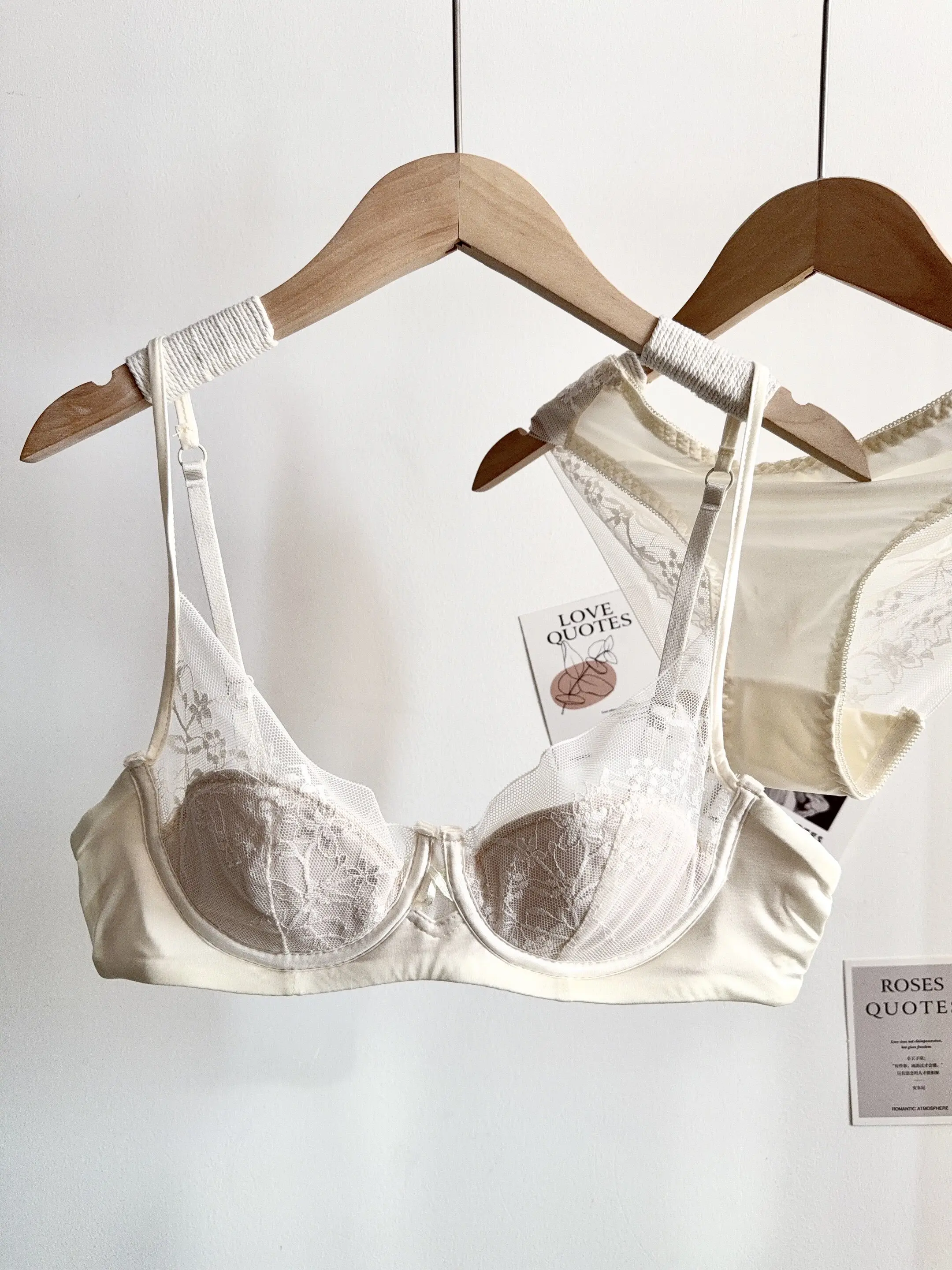 Conjunto de Lencería de Encaje Cómodo para Mujer, Sujetador con Aros Suaves, Copa Delgada, Push-Up, Transpirable, Ropa Interior para Mujeres con Busto Pequeño