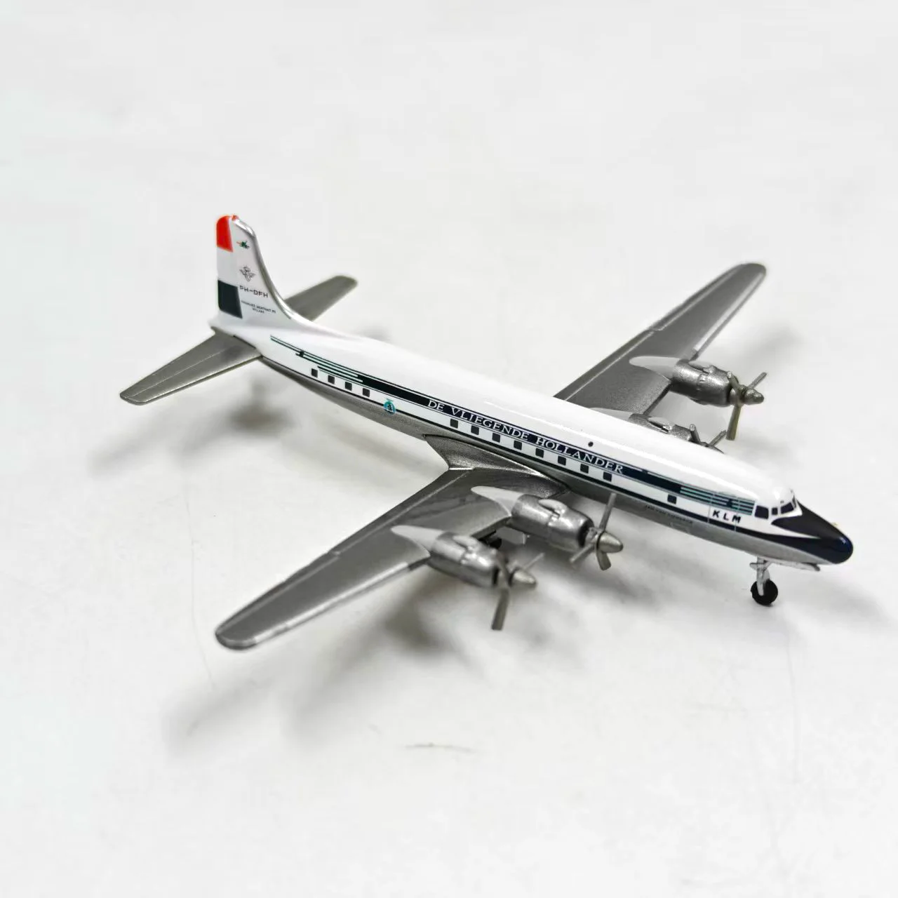 1/500 Scale KLM Royal Air Douglas DC-6B Aircraft Model Alloy Diecast Airplanes Miniature Model For Souvenir Hobby Gifts Display