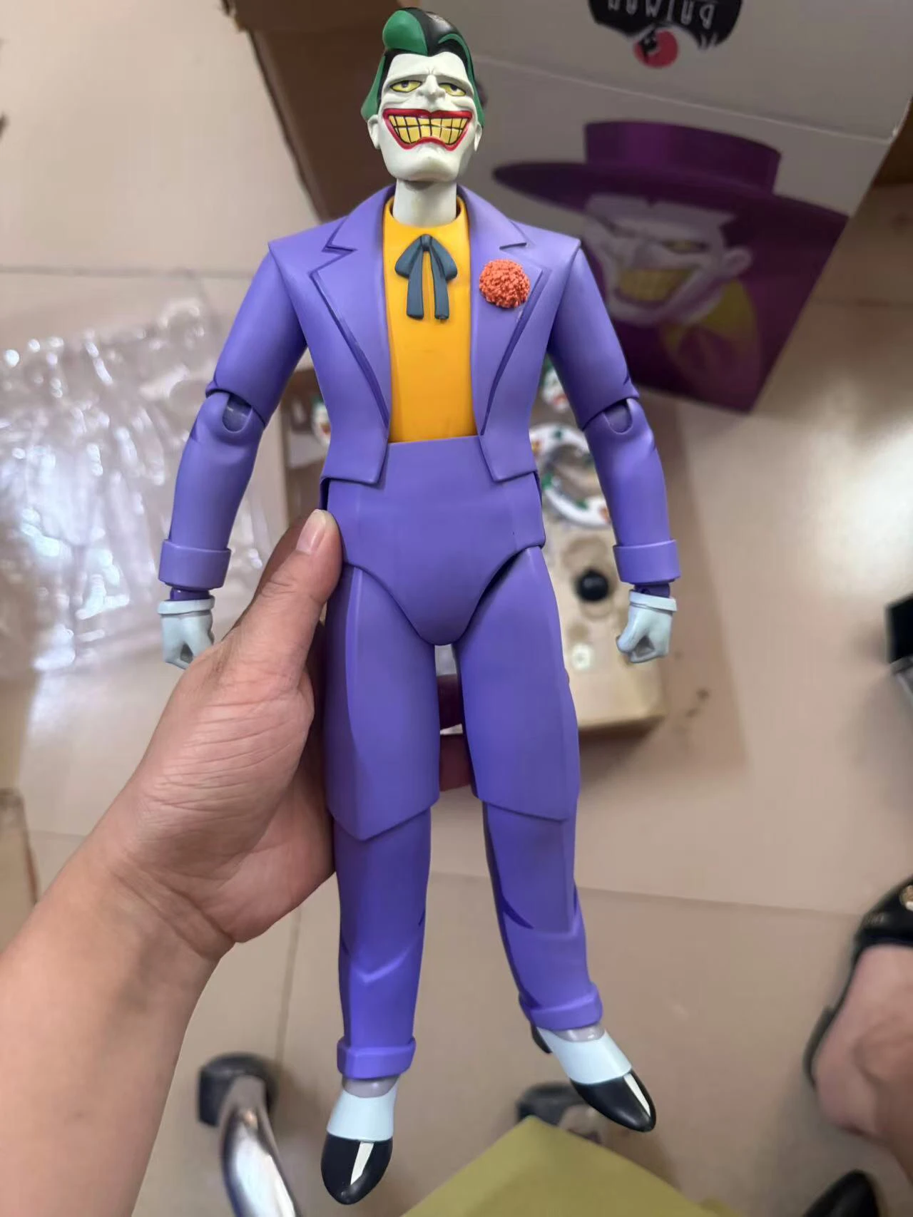 شخصية مفصلية لرسوم متحركة باتمان من موندو - مقاس 1:6 مقاس 12 بوصة إصدار محدود قابل للجمع، نموذج عمل ممتاز