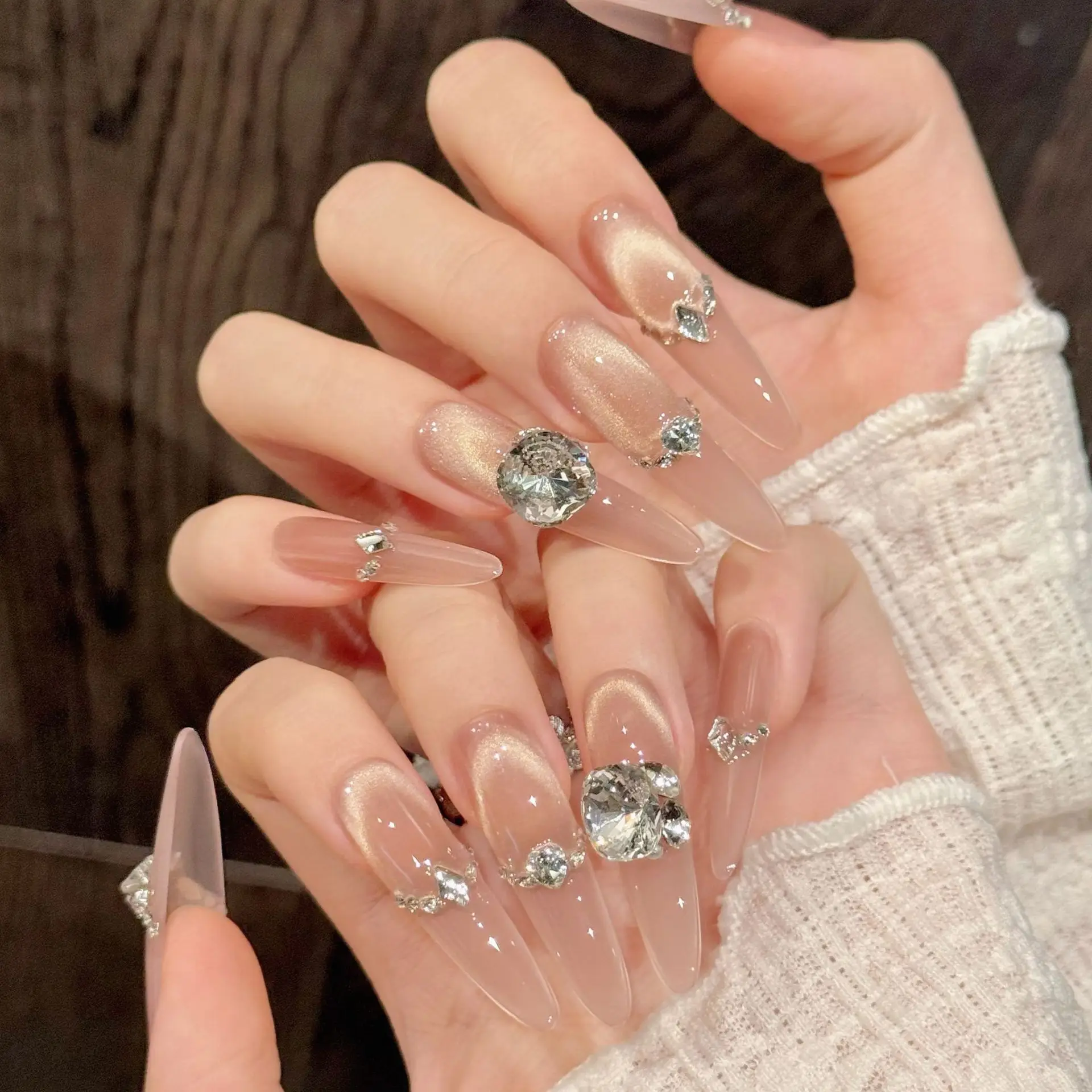 10pcs Handmade Champagne Flash Anti-French Press on Nails Cat's Eye Fake Nails Luxury Wearable Long False Nails K9 Diamond Decor