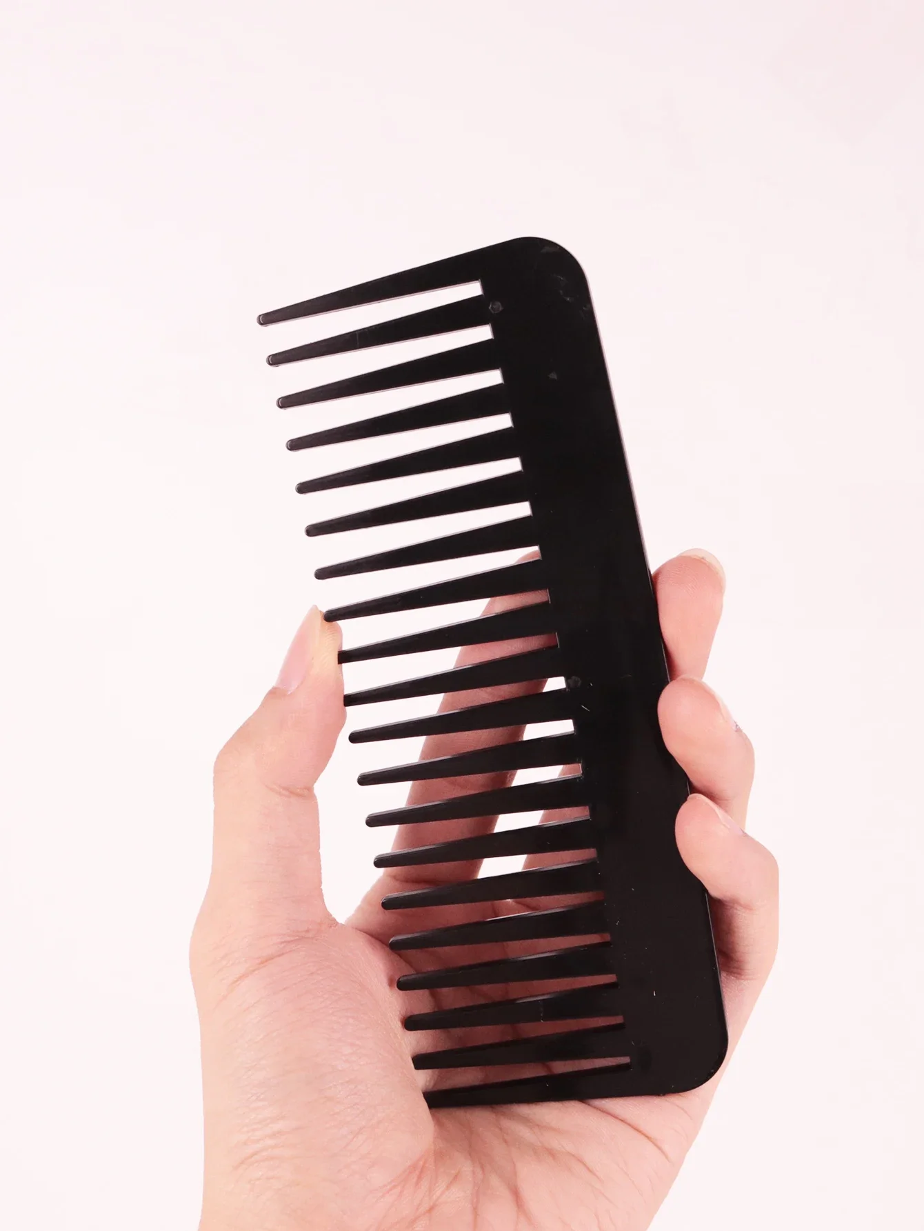 

1 thick plastic heat-resistant, anti-static long toothed, wide toothed salon hairstyle comb Special for real hair wigs