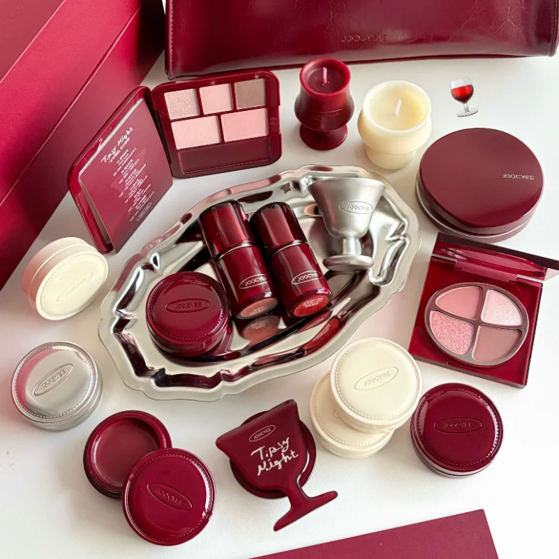 JOOCYEE Limited Edition Makeup Gift Set Includes Lip Glaze,Blush & Eyeshadow Palette,Complete Face Makeup Kit with Cosmetic Bag