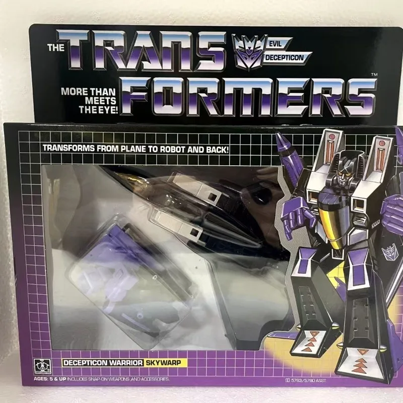 Nieuw op voorraad Transformer GT SkywarpKO geanimeerd speelgoedgaragekit ‌ Kunstspeelgoed Vakantiegeschenken Anime Karakters Studio Verzamelmodel