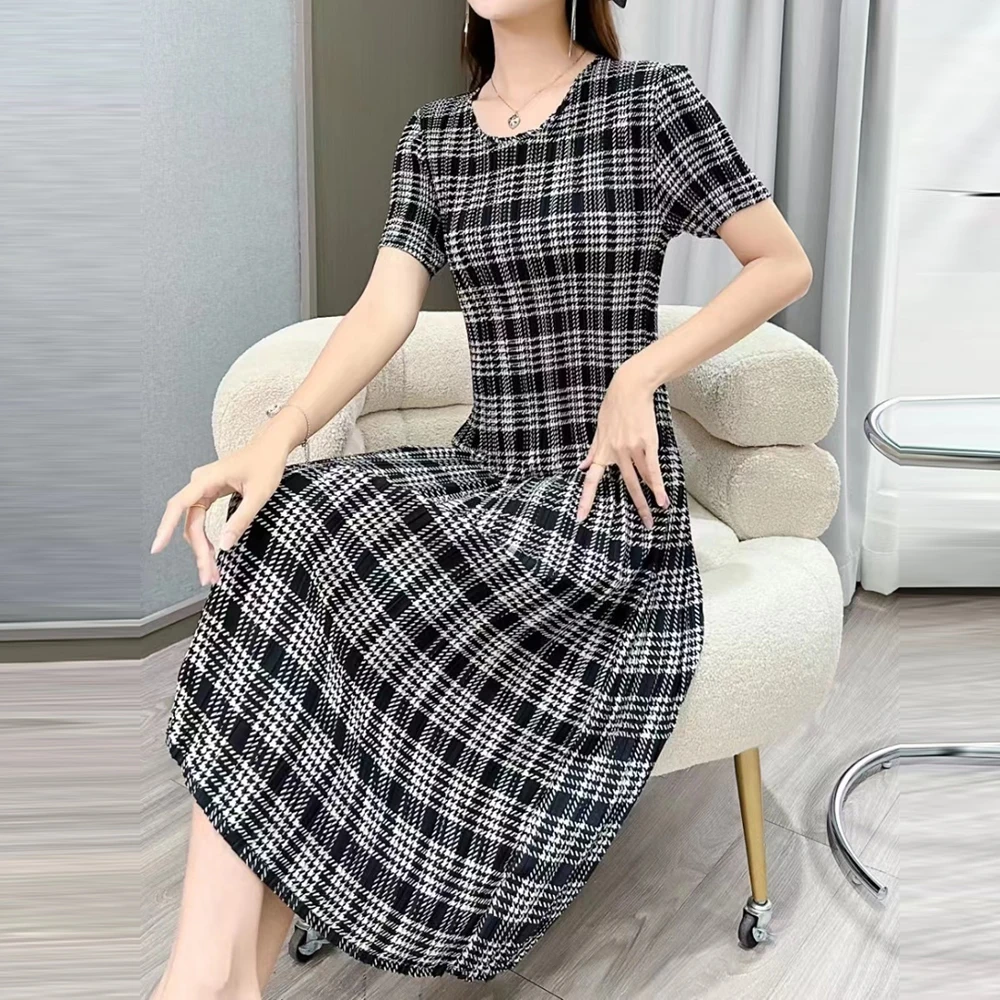 

new pleated medium and long round neck short sleeves evening dresses vestidos de mujer elegantes para fiesta 2025