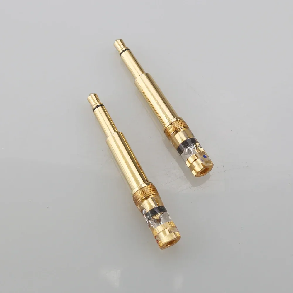 قابس سماعة رأس مطلي بالذهب MMCX أنثى إلى Meze 99 Classics NEO NOIR محول ذكر