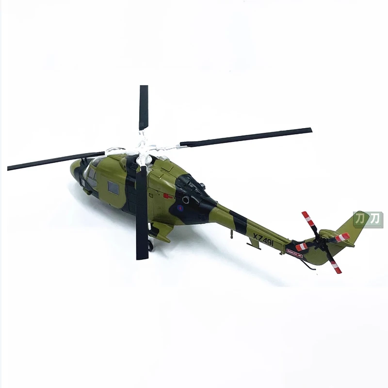 1:72 Scale 37092 Royal Navy HAS2 Lynx helicopter plastic finished aircraft model Static Decoration Souvenir Gifts For Adult Boy