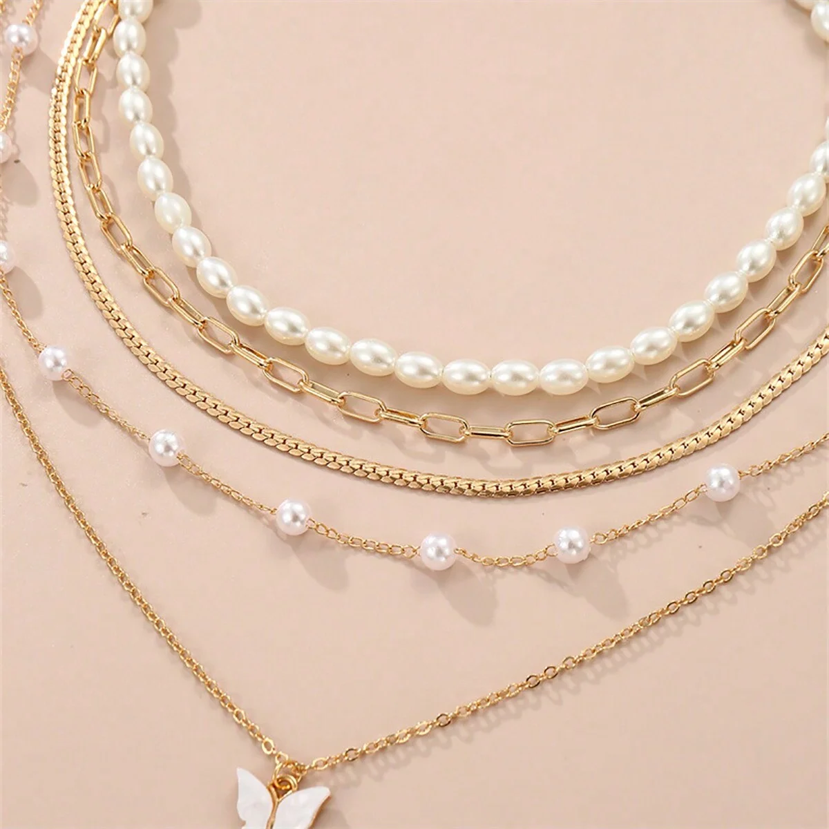 5pcs/Set Simple Pearl & Butterfly Pendant Necklace Set With High-End Design, Suitable For Daily And Commuting Wear