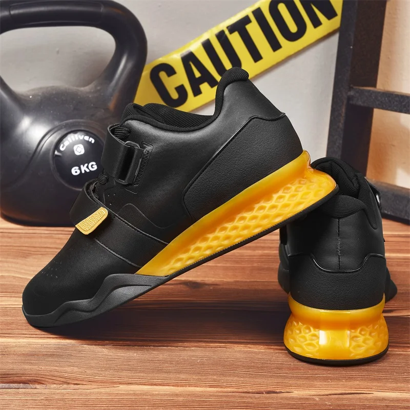 New 2025 Hot Lightweight Training Weightlifting Squat Shoes Pull-Up Squat Shoes Breathable Shoes Very Good Fitness Shoes