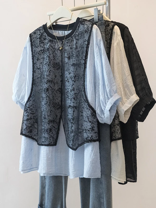 plus Size Lace Insert T-irt Women Summer Loose Belly Covering Slimming Design Sense Fake Two-Piece Top Comfortable Fit roun...