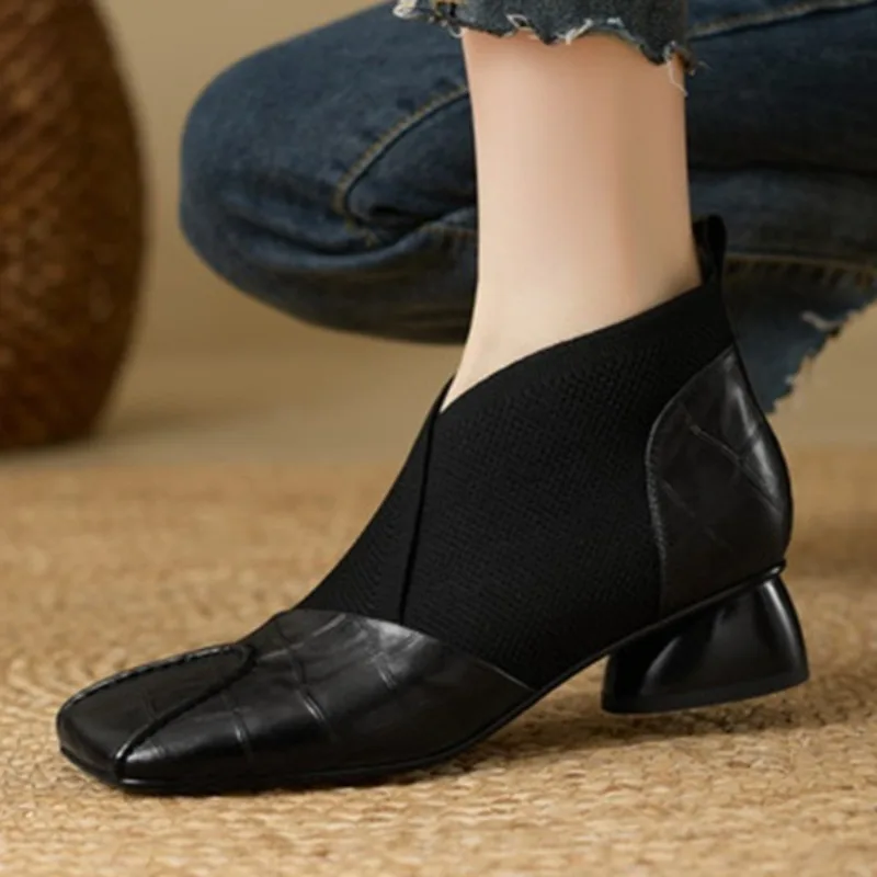 الخريف المرأة تنوعا موضة وأشار كعب سميك المتخصصة تصميم مطاطا حذاء من الجلد 2025 جديد الربط الأحذية النسائية حجم كبير #3