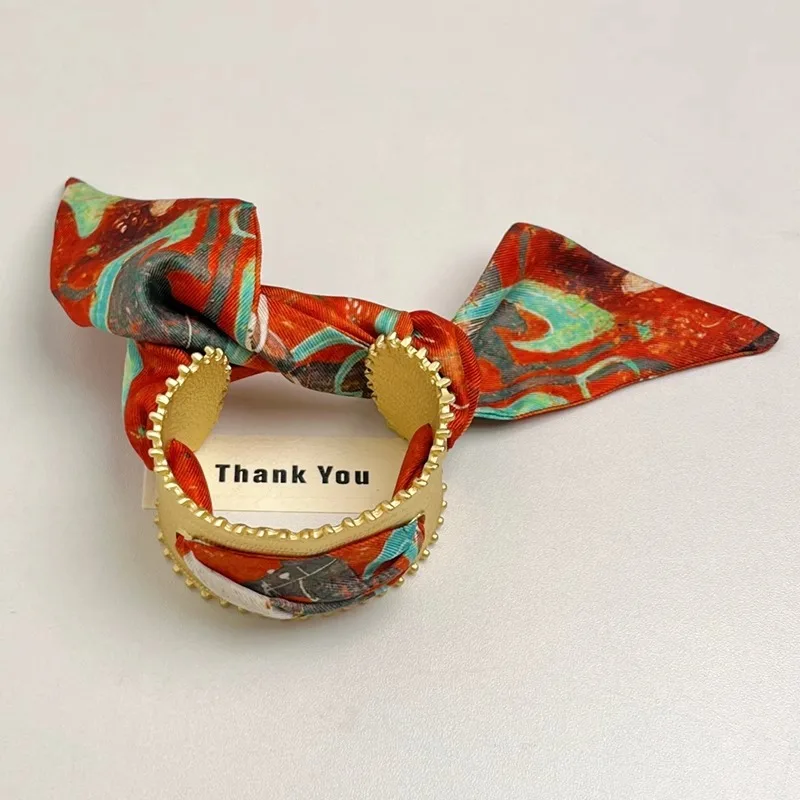 

fashion bracelet for women metal jewelry narrow and wide bangle with silk scarf unique style