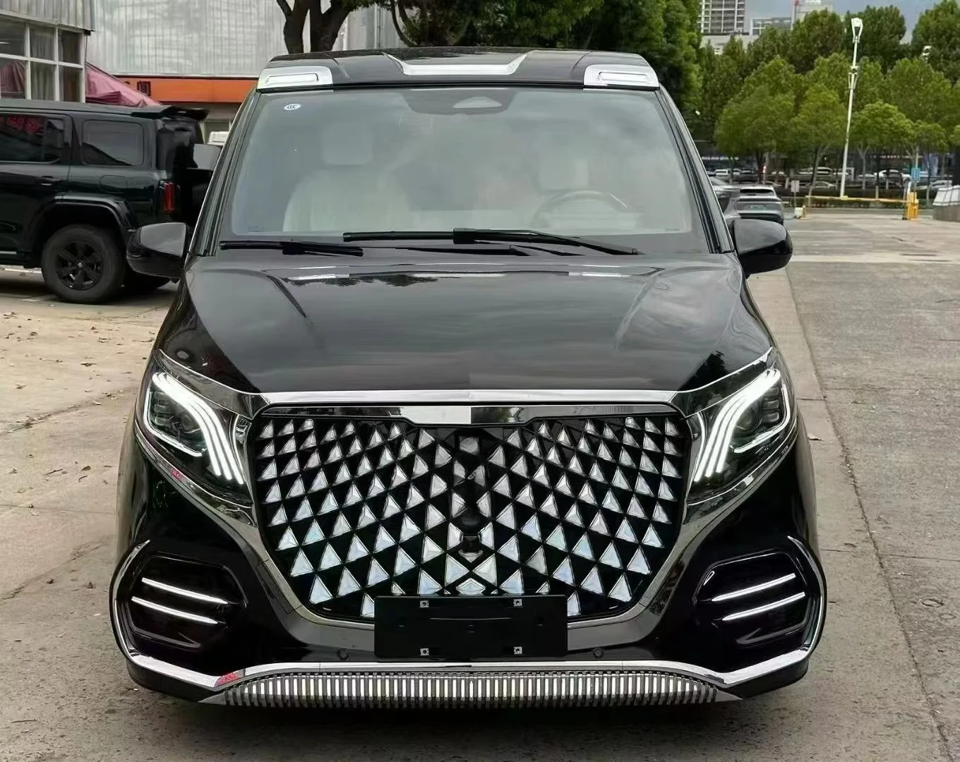 STLF Style Luxury Body Kit for Mercedess W447 Vito V-Class Steel Hood + PP Bumper + Smart LED Grille Custom Upgrade