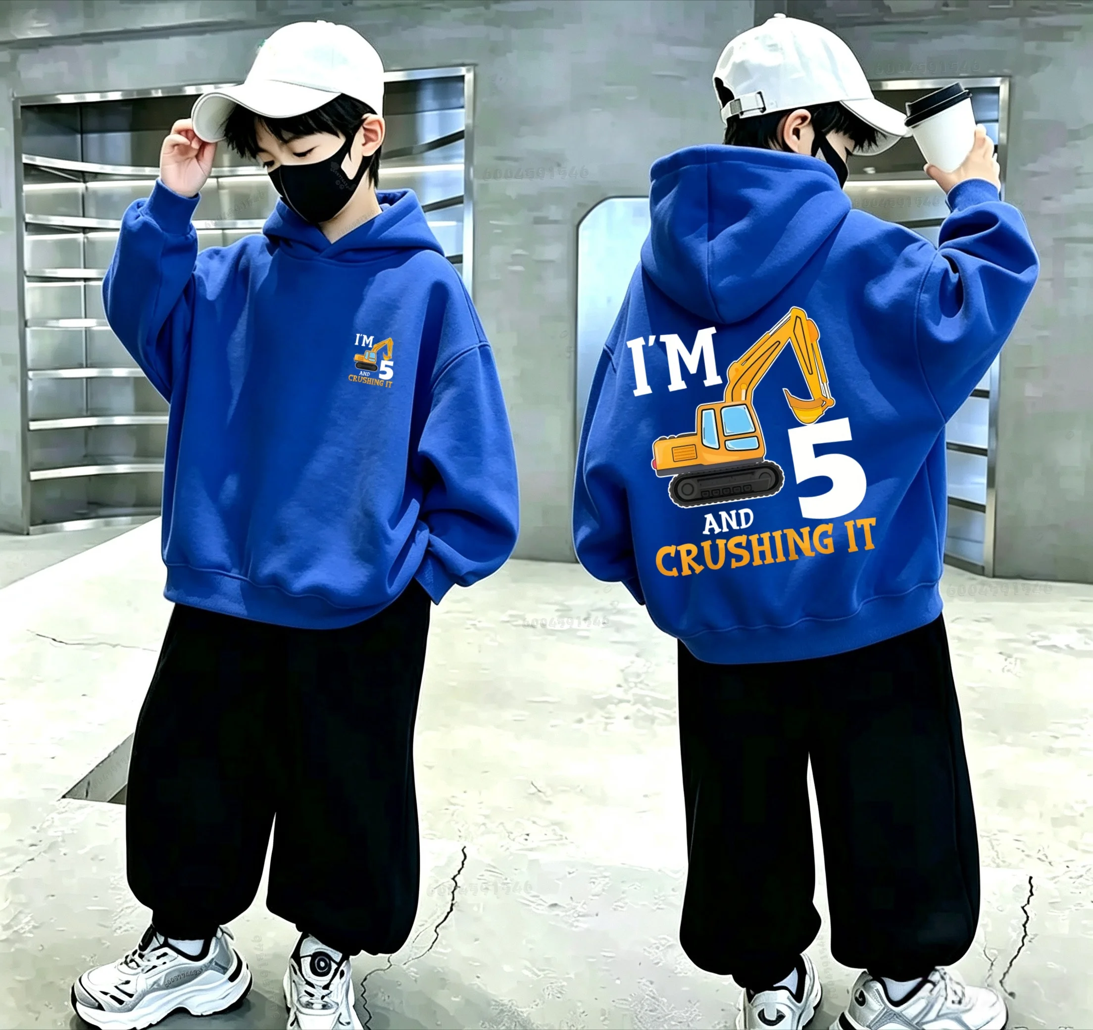Latest model - Loose-fitting children's hooded shirt with Y2k excavator and engineering vehicle print children's pullover hoodie