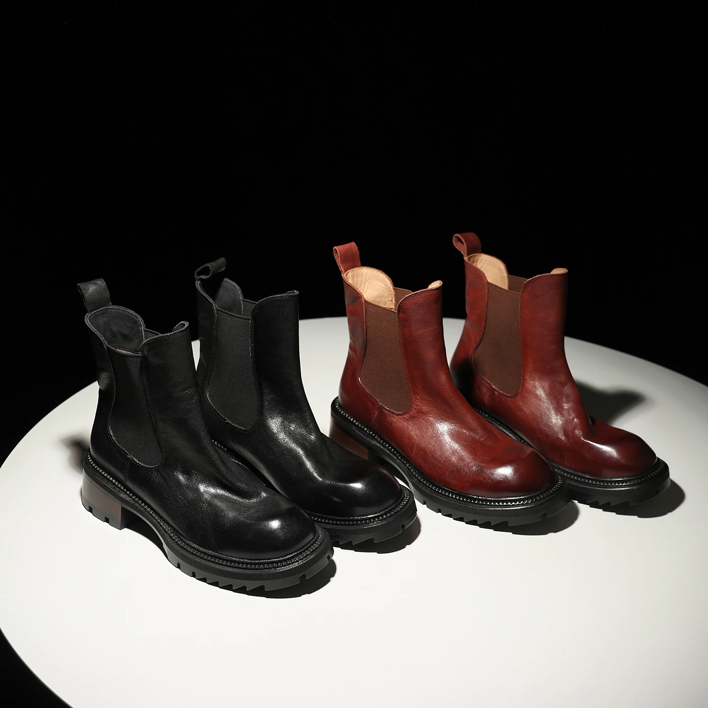 Washed Cowhide Women Boots Classic Retro Chelsea Boots Round toe Platform Shoes Slip on Girl Booties Female Square Thick Heels
