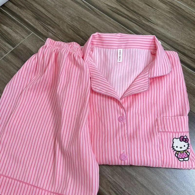 Hello Kitty Short-Sleeved Embroidered Popular Cartoon Pajamas for Women In Summer Sweet Loose Comfortable Breathable Home Wear