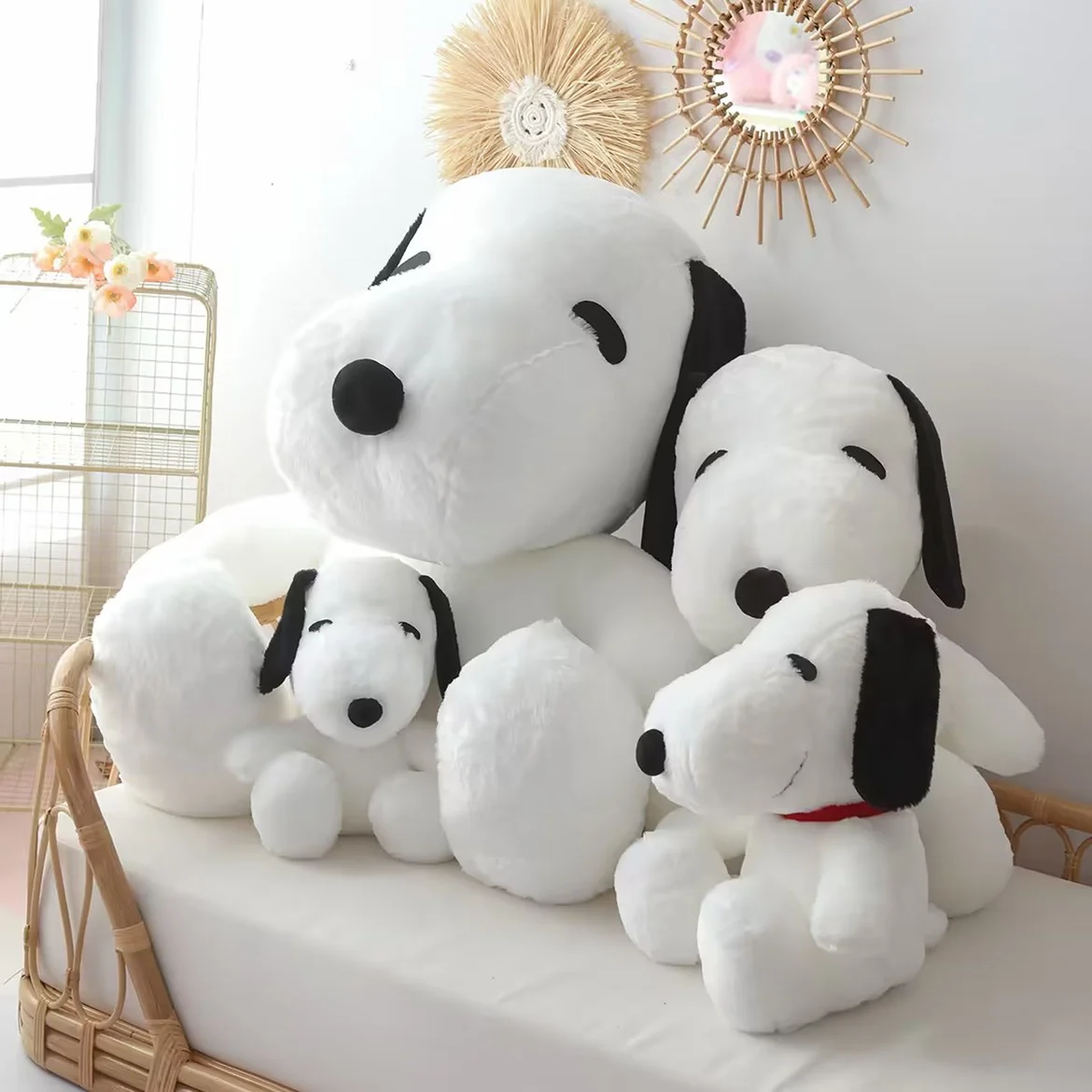 

Kawaii Big Size Snoopy Plush Toy White Dog Soft Pillow Stuffed Doll Cartoon Animal Birthday Gifts For Girlfriends Kids Decorate