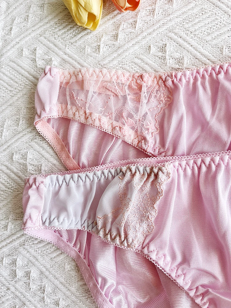 Low-Waist Crystal Embroidered Fast-Drying Thin  Underwear for Girls Sweet Style Cotton Lined Nylon Fabric plus Size