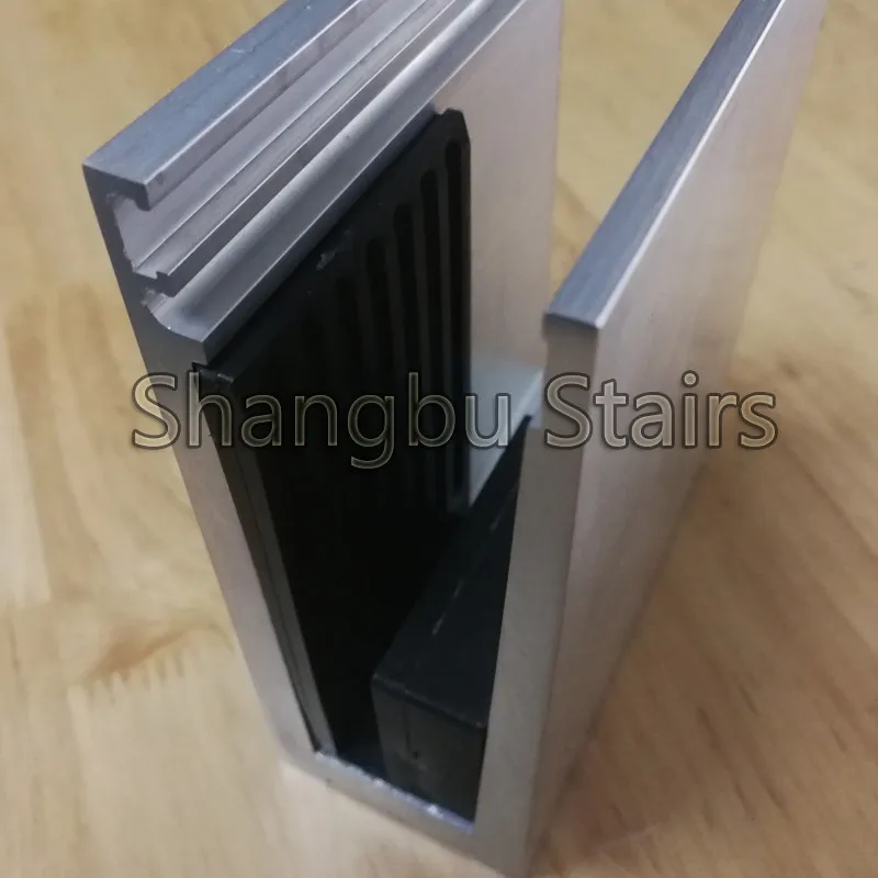 Рисунок 5 - Индивидуальная современная стеклянная