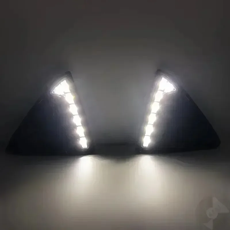 poq-2012-2013-2014-1-paire-de-feux-de-jour-led-12v-pour-pare-chocs-avant-focus-3-mk3-avec-relais-de-style-a-gradation
