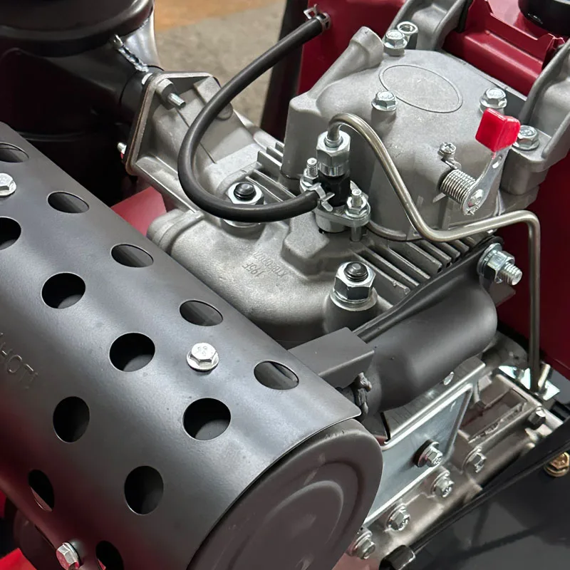 Mesin Pemotong Rumput Mini Robotik Langsung dari Pabrik dengan Penggerak Sendiri, Kontrol Jarak Jauh Nirkabel, Mesin Bensin untuk Penggunaan Pertanian, Dijual