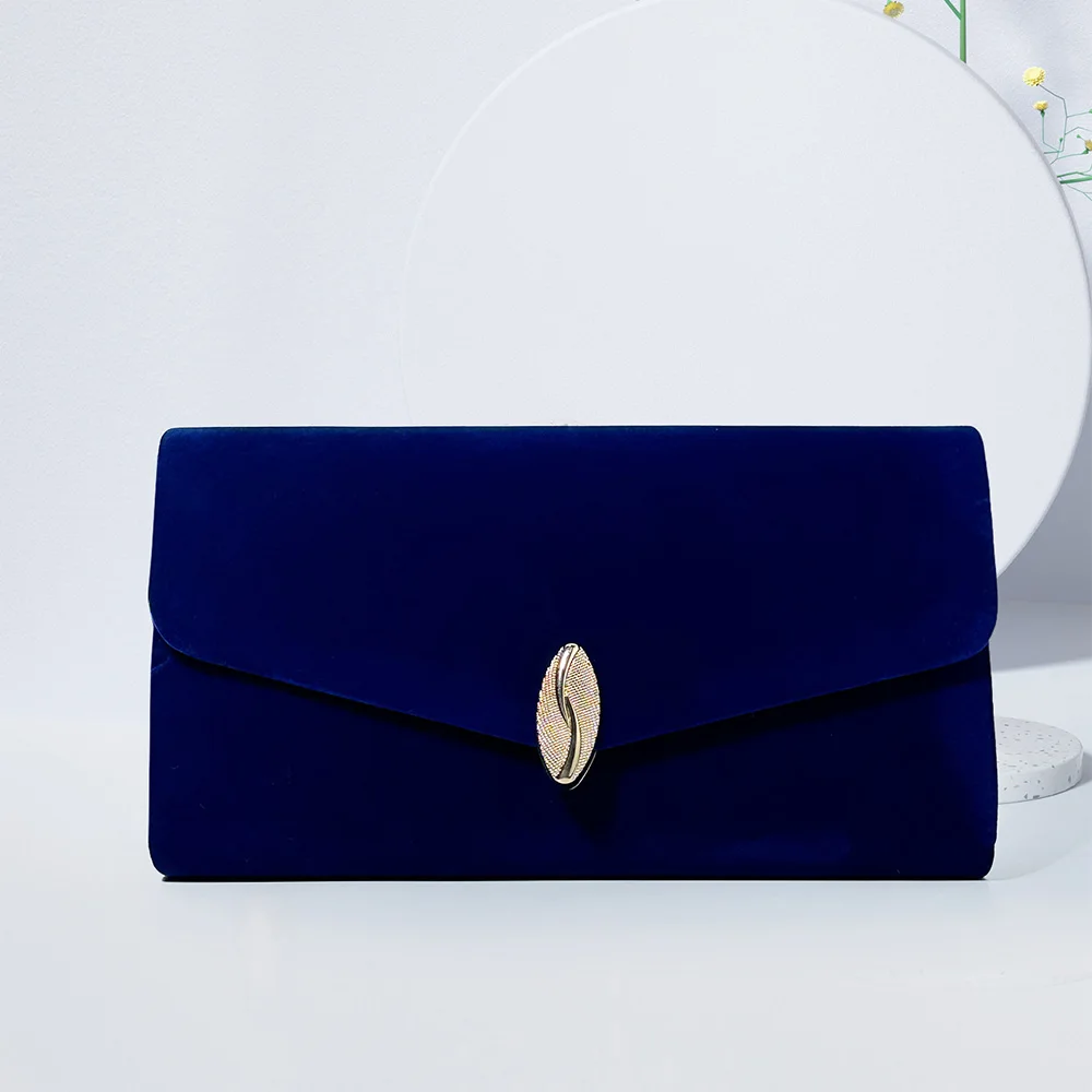 2023 New Red Bridal Wedding Bags Velvet Clutches Vintage Square Purse Chain Shoulder Bags Luxury Banquet Bags Blue Envelope Prom