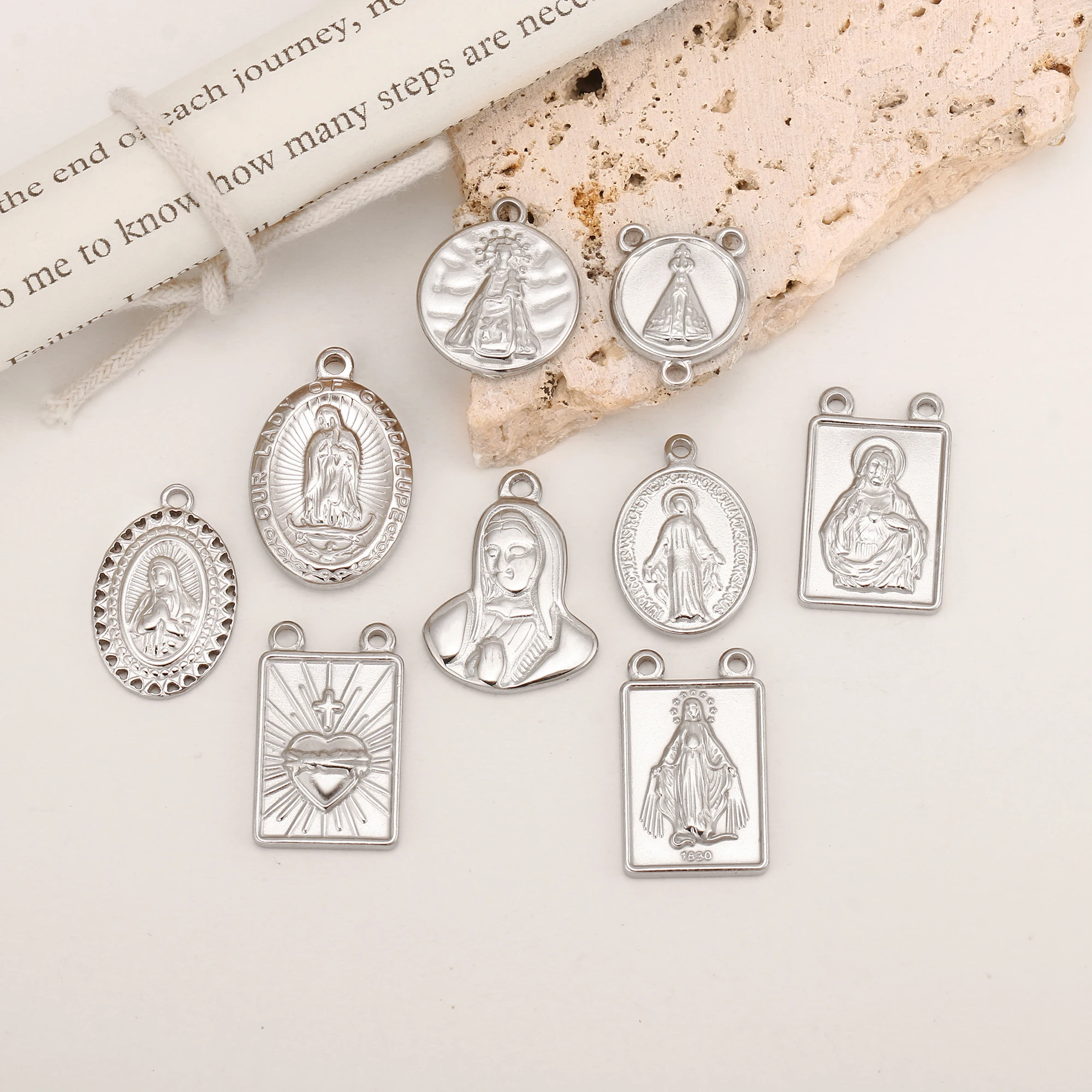 3Pcs Religious Virgen De Guadalupe Charms Stainless Steel Catholic Our Lady Medal Pendants DIY Necklaces Bracelet Jewelry Making view 6
