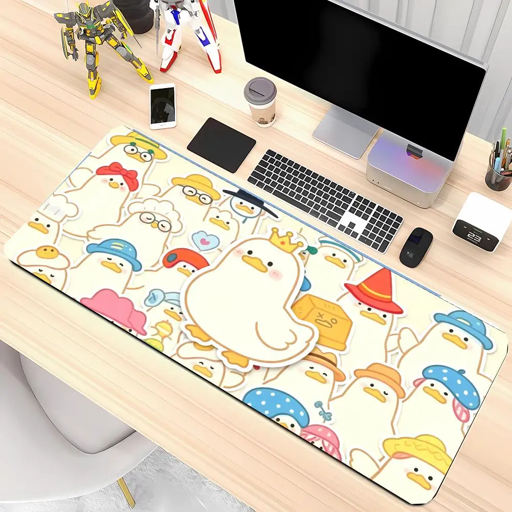 Lovely Duck Family Border Design Game Pad Natural Rubber Anti‑Slip For Daily Game Bedroom Laptop Desktop Office