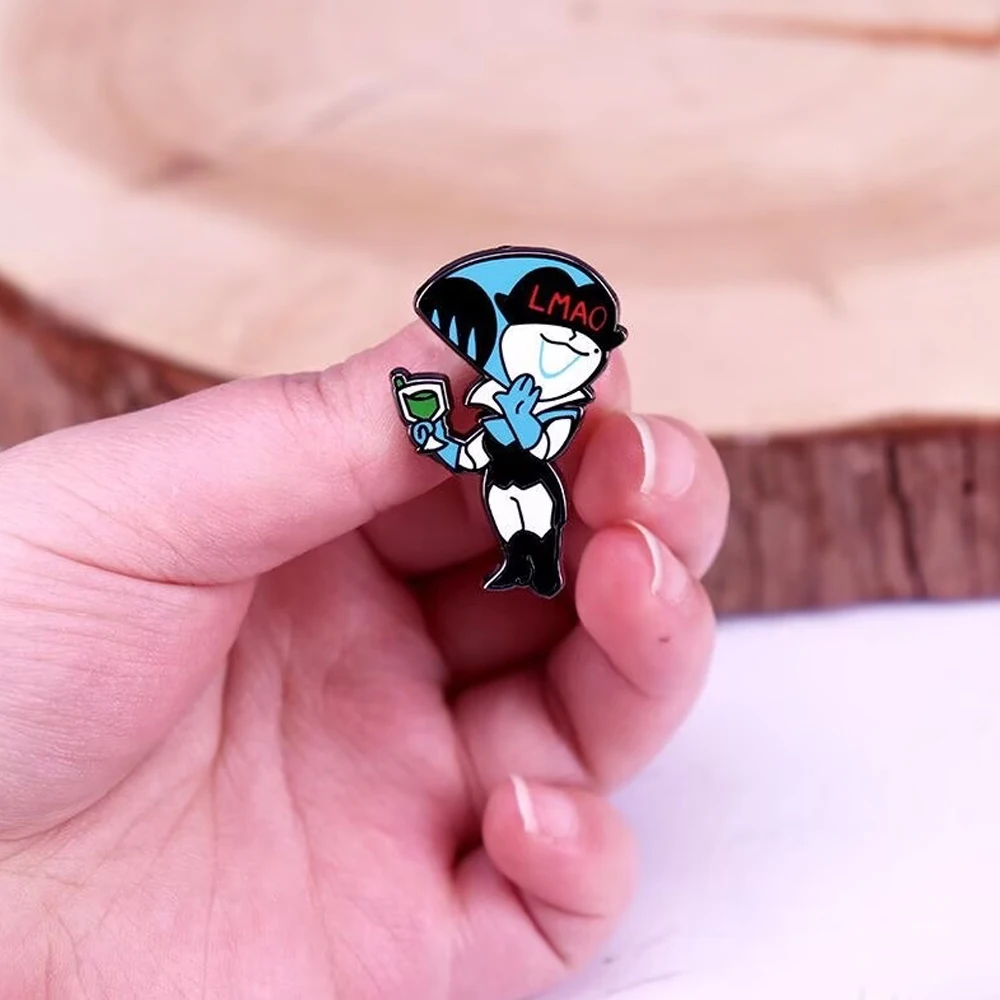 Game Deltarune Queen Cosplay Emaille Badge Cartoon Figuur Broches Rugzak Decoratie Feestkostuum Metalen Pinnen Rekwisieten