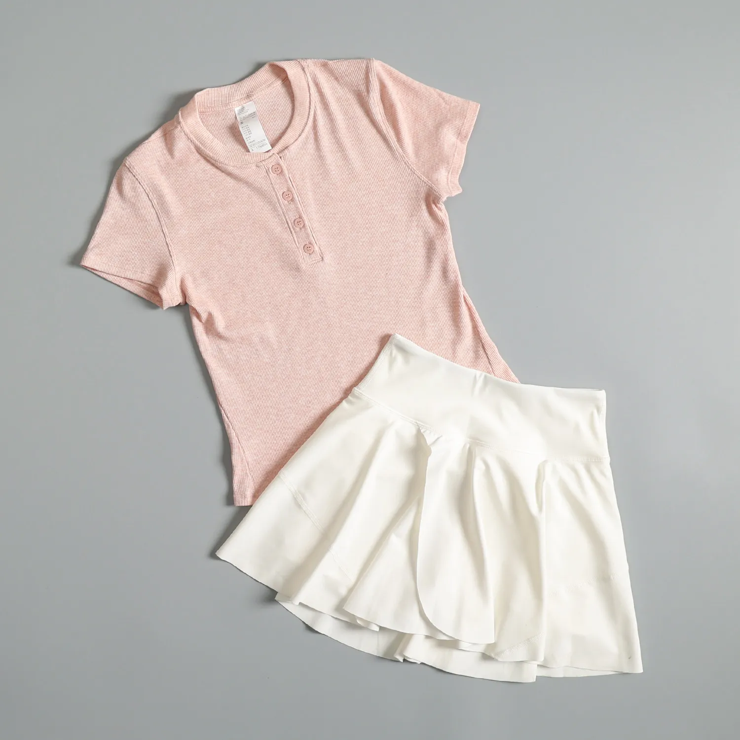 

Летний спортивный костюм для йоги для женщин: красивая одежда для фитнеса, утренних пробежек, быстросохнущая.