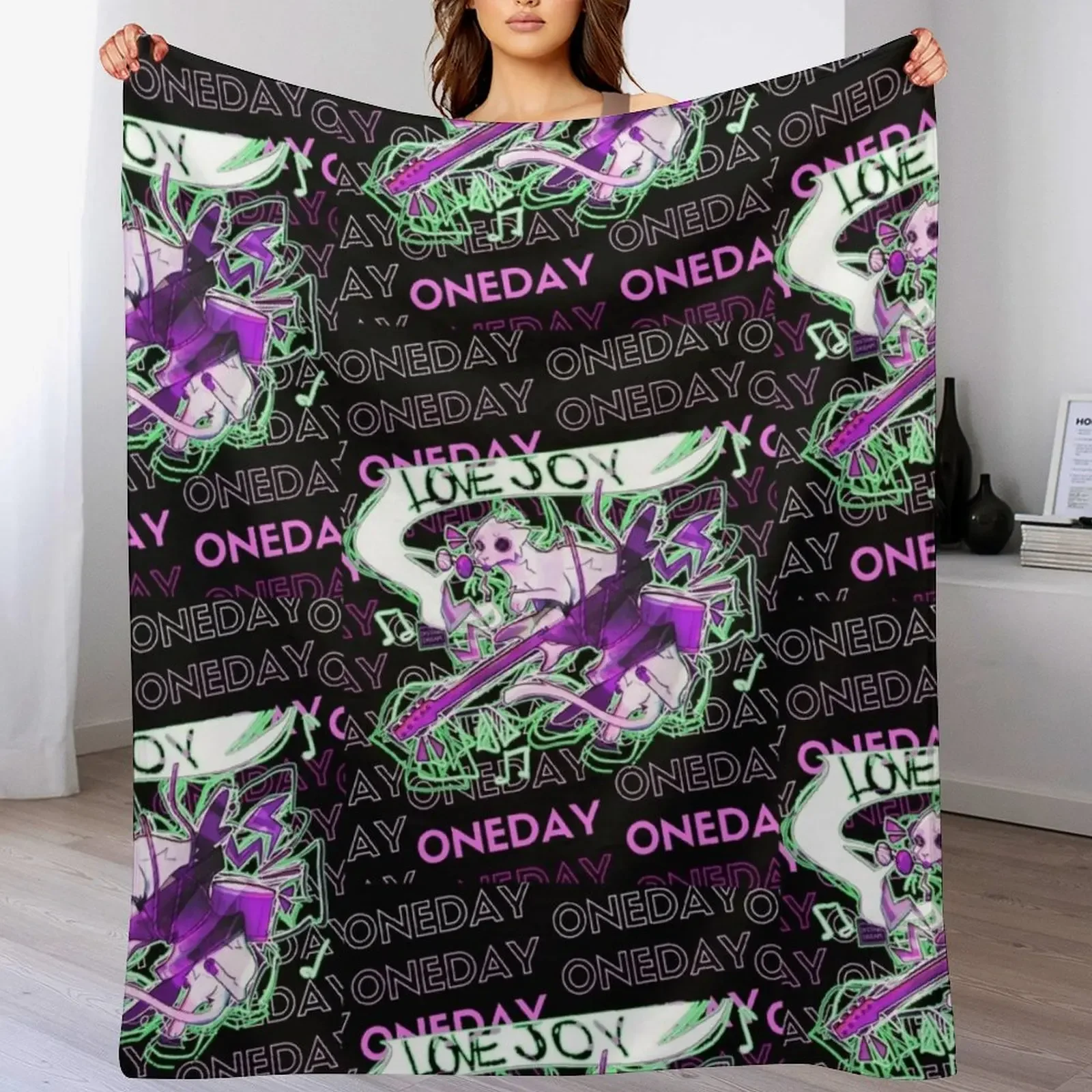 Lovejoy Band Tshirt…