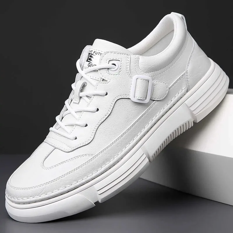 

Walking Lace-Up Skate Footwear 2025 New Male Comfortable Flats Cool Men School Shoes Leather Breathable Male Casual Sneakers