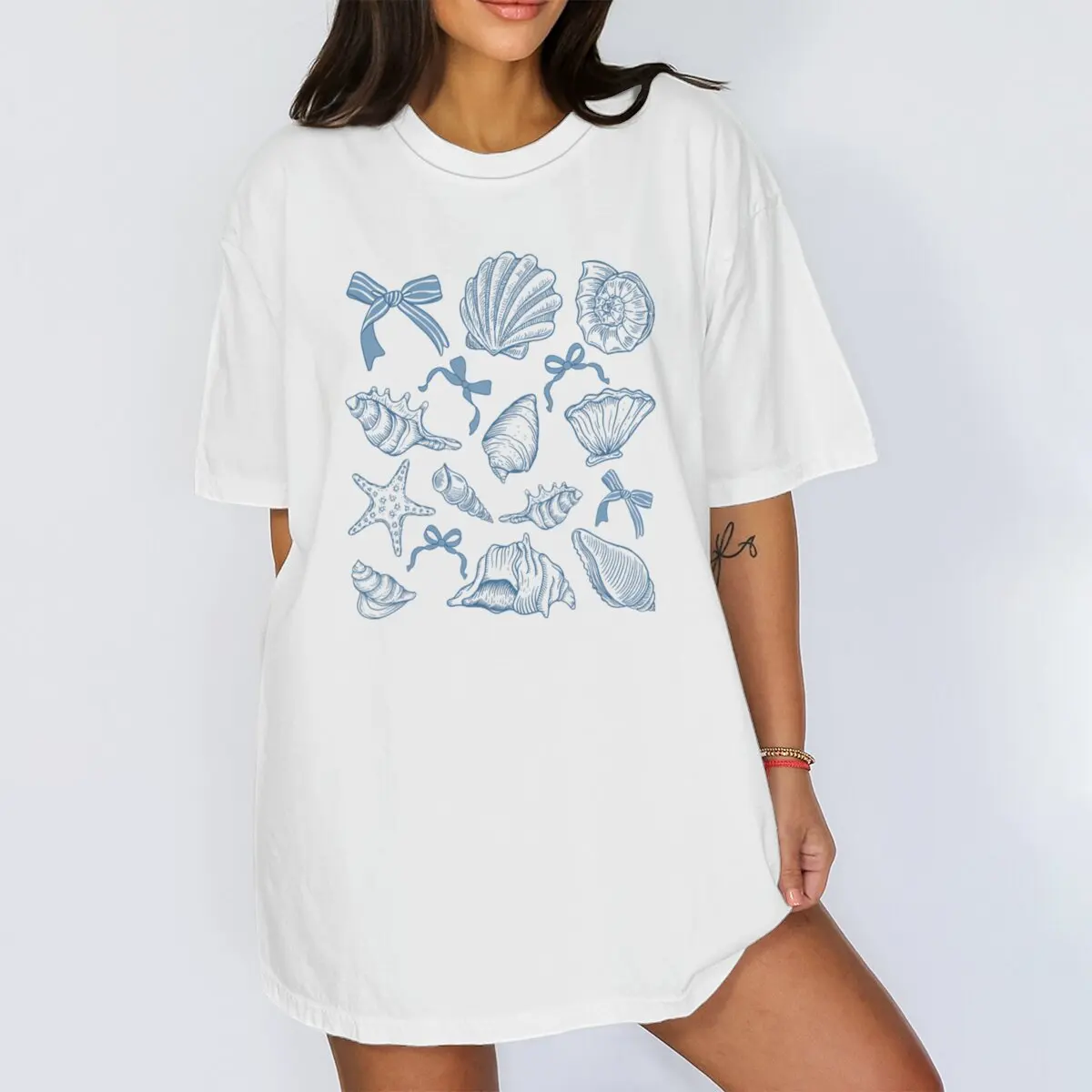 面白いブルーボウシェルプリント T-shrits 女性の夏半袖ラウンドネック Tシャツ特大レディースギフト服ルーズトップス