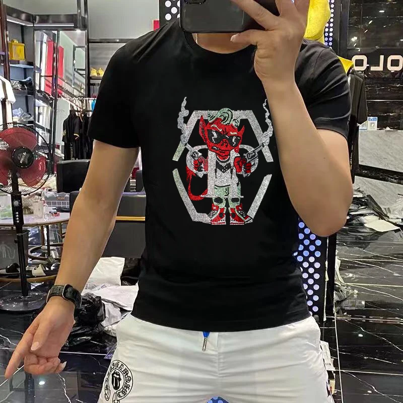 New Printed Diamond Men Skull T-Shirt Pattern Crew Neck Plein Hip Hop Street Sportswear Male Rhinestone T-Shirt Cotton Tops