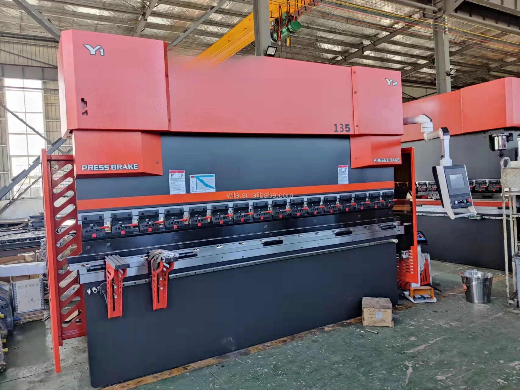 125T 3200mm High-Precision CNC Press Brake Bending Machine with DA53T/DA56T/DA58T/DA66T/DA69T Control Options