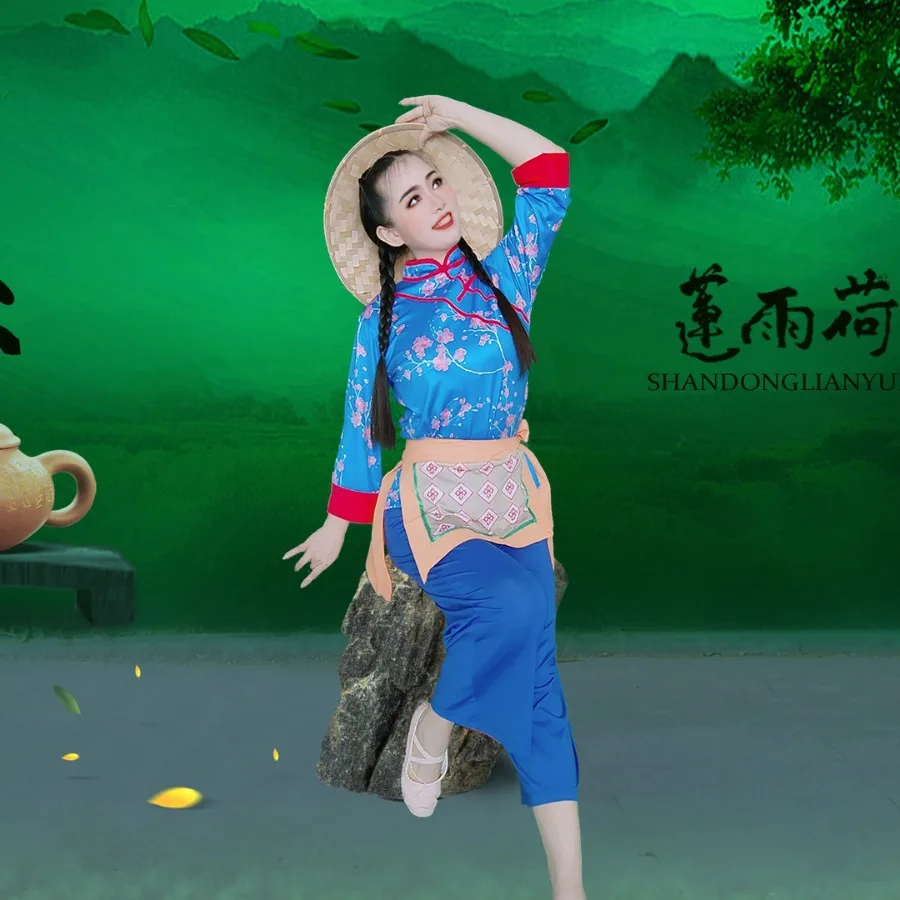 Yangge costume performance suit for women, new summer village girl tea picking dance costume, ethnic dance square dance set 2301