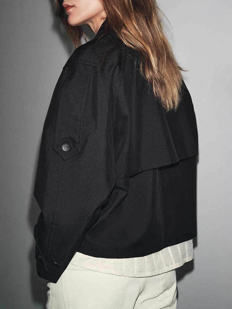 المرأة فضفاضة عادية مقاوم للماء ort Jaet جديد الخريف 2025 Faion ملابس خارجية مريحة العصرية المرحلة العرقية زي